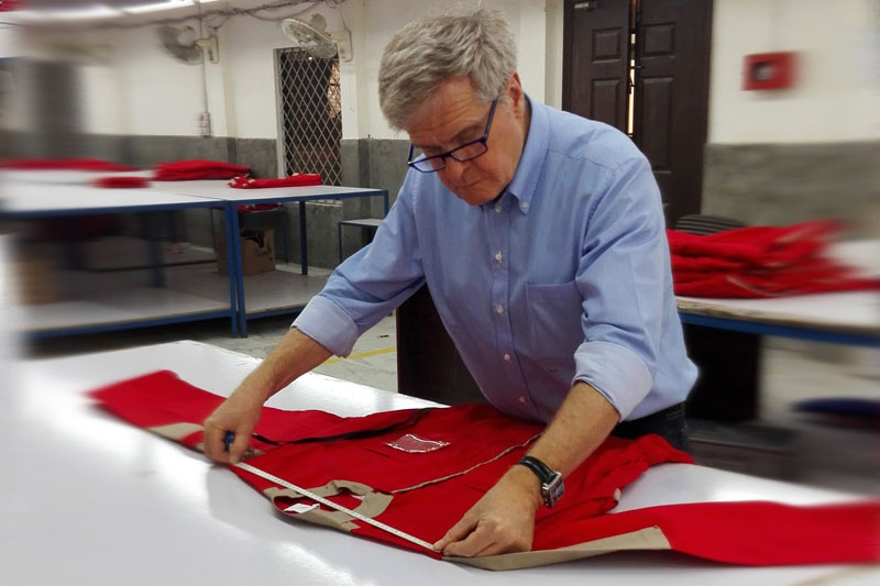 Realizzazione abbigliamento da lavoro personalizzato (Corporate)